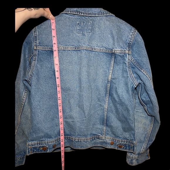Jean jacket - Picture 2 of 4
